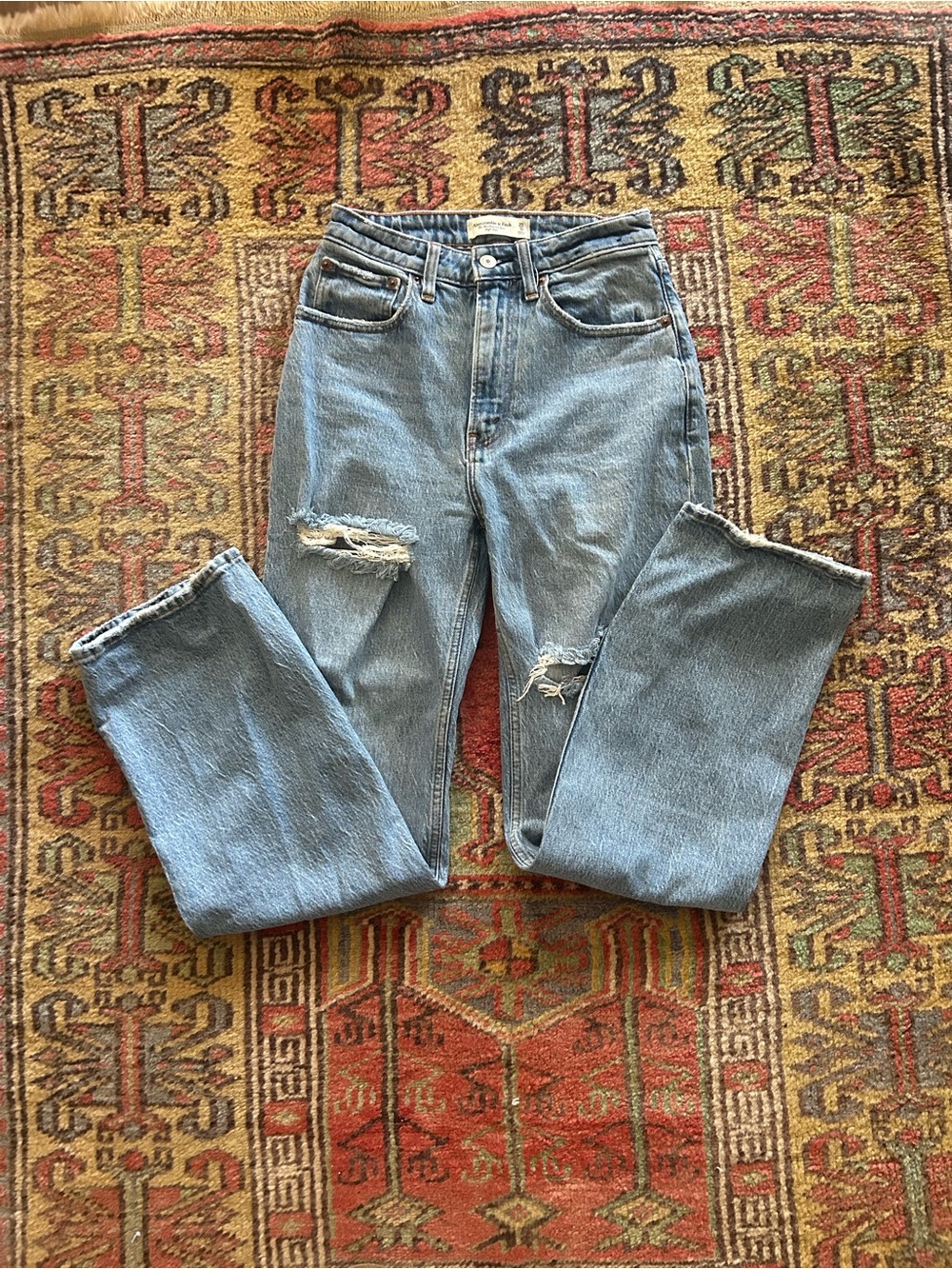 Abercrombie & Fitch Light Blue Distressed 90s Relaxed Jeans